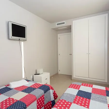 Apartamento Sueños De Mar, 3 Dormitorios, By Bookindenia